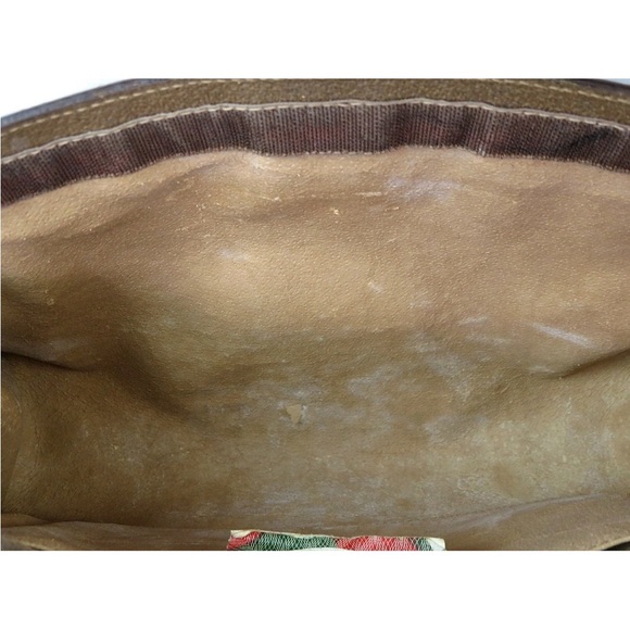 Gucci Beige and Brown Monogram Clutch - Picture 10 of 14